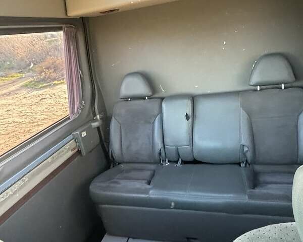 Серый Мерседес Sprinter, объемом двигателя 3 л и пробегом 228 тыс. км за 14500 $, фото 14 на Automoto.ua