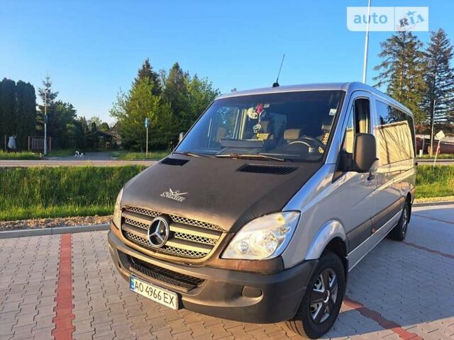 Серый Мерседес Sprinter, объемом двигателя 2.2 л и пробегом 423 тыс. км за 14700 $, фото 1 на Automoto.ua