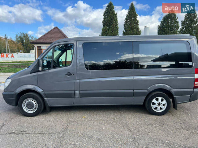 Серый Мерседес Sprinter, объемом двигателя 2.2 л и пробегом 390 тыс. км за 16500 $, фото 11 на Automoto.ua