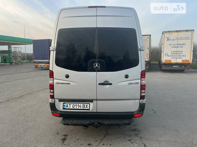 Серый Мерседес Sprinter, объемом двигателя 2.2 л и пробегом 490 тыс. км за 17900 $, фото 5 на Automoto.ua