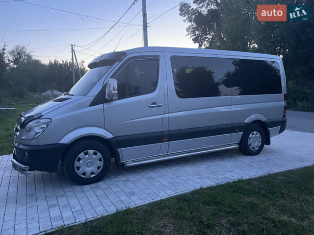 Серый Мерседес Sprinter, объемом двигателя 2.1 л и пробегом 740 тыс. км за 15699 $, фото 13 на Automoto.ua