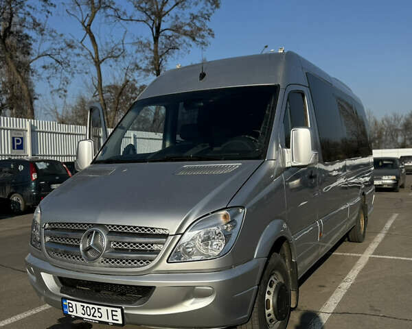 Сірий Мерседес Sprinter, об'ємом двигуна 2.99 л та пробігом 650 тис. км за 35500 $, фото 23 на Automoto.ua