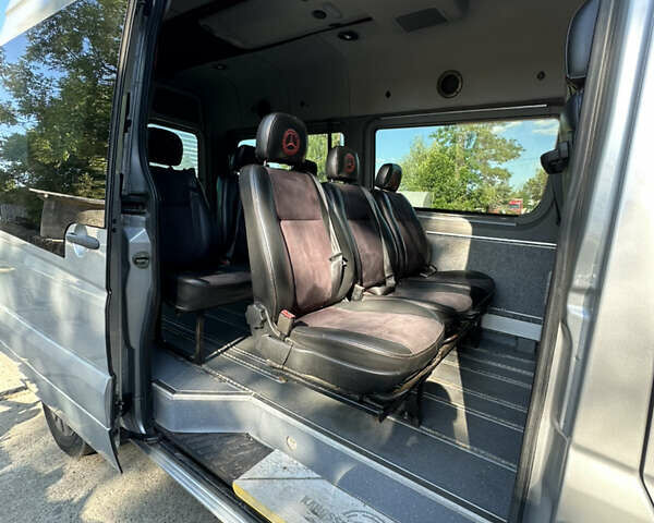 Мерседес Sprinter 2011 в Коломые на Automoto.ua Серый Мерседес Sprinter, объемом двигателя 3 л и пробегом 649 тыс. км за 15700 $, фото 4 на Automoto.ua