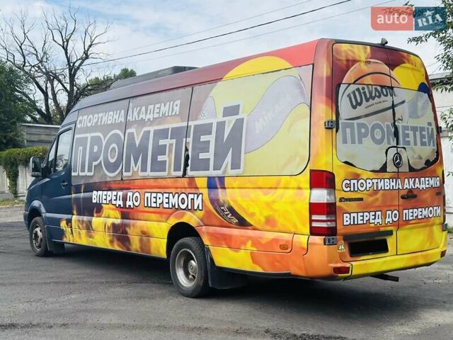 Серый Мерседес Sprinter, объемом двигателя 3.5 л и пробегом 600 тыс. км за 27950 $, фото 5 на Automoto.ua