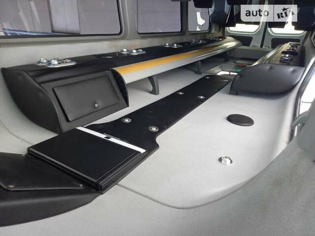 Мерседес Sprinter 2012 в Черкассах на Automoto.ua Серый Мерседес Sprinter, объемом двигателя 2.2 л и пробегом 570 тыс. км за 37000 $, фото 7 на Automoto.ua