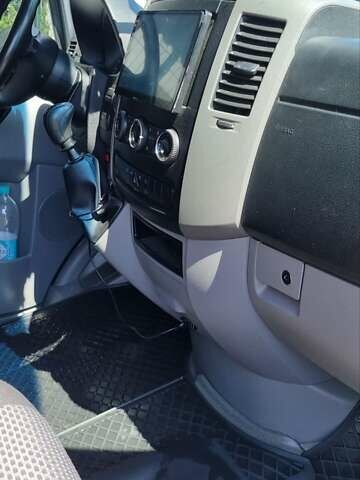 Серый Мерседес Sprinter, объемом двигателя 0 л и пробегом 447 тыс. км за 21700 $, фото 15 на Automoto.ua