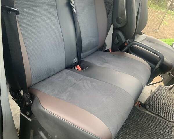 Серый Мерседес Sprinter, объемом двигателя 2.99 л и пробегом 650 тыс. км за 21500 $, фото 11 на Automoto.ua