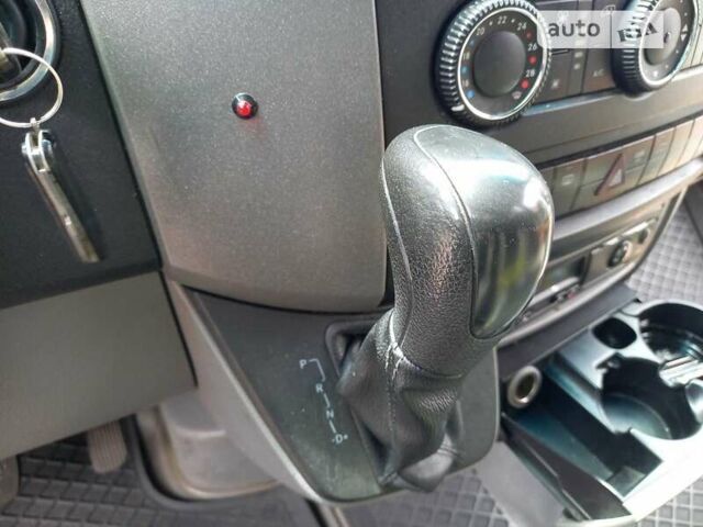 Мерседес Sprinter 2012 в Черкассах на Automoto.ua Серый Мерседес Sprinter, объемом двигателя 2.2 л и пробегом 570 тыс. км за 37000 $, фото 22 на Automoto.ua