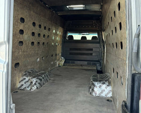 Серый Мерседес Sprinter, объемом двигателя 2.9 л и пробегом 535 тыс. км за 29700 $, фото 12 на Automoto.ua