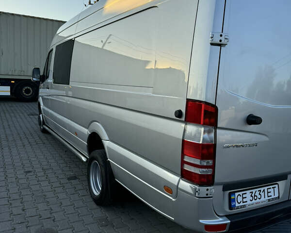 Серый Мерседес Sprinter, объемом двигателя 2.9 л и пробегом 535 тыс. км за 29700 $, фото 8 на Automoto.ua