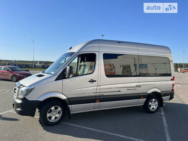 Серый Мерседес Sprinter, объемом двигателя 3 л и пробегом 470 тыс. км за 23999 $, фото 5 на Automoto.ua