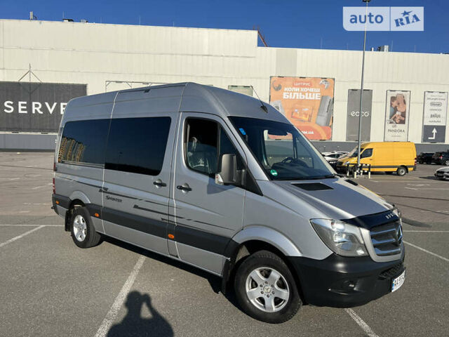 Сірий Мерседес Sprinter, об'ємом двигуна 3 л та пробігом 470 тис. км за 23999 $, фото 2 на Automoto.ua