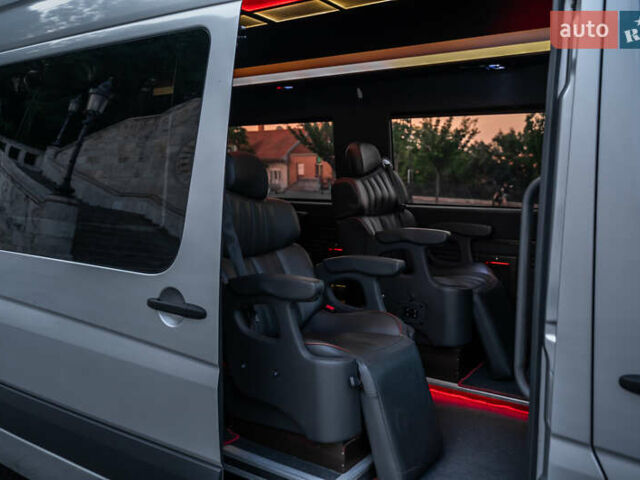 Мерседес Sprinter 2014 у Ужгороді на Automoto.ua Сірий Мерседес Sprinter, об'ємом двигуна 2.14 л та пробігом 645 тис. км за 30000 $, фото 8 на Automoto.ua
