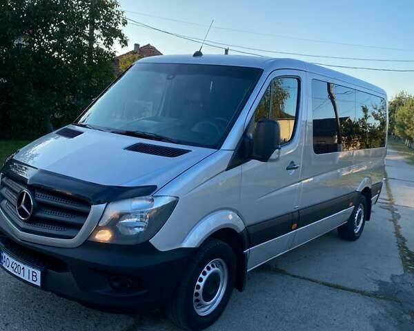 Сірий Мерседес Sprinter, об'ємом двигуна 3.22 л та пробігом 370 тис. км за 18500 $, фото 5 на Automoto.ua