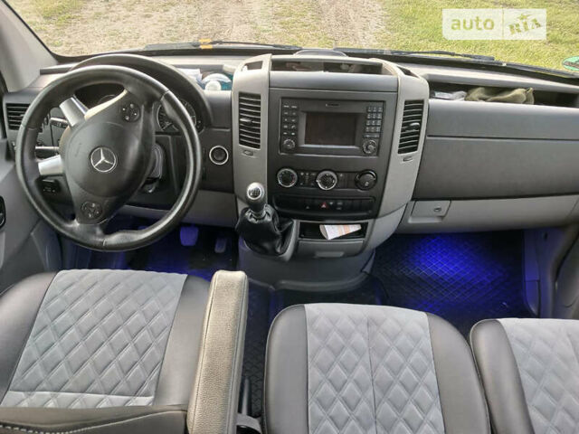 Серый Мерседес Sprinter, объемом двигателя 0 л и пробегом 250 тыс. км за 24500 $, фото 8 на Automoto.ua