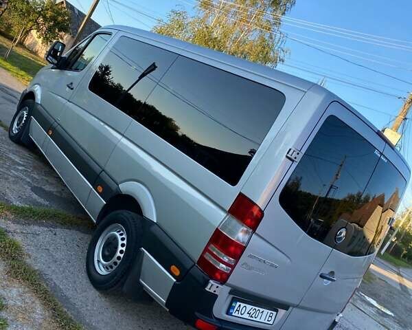 Сірий Мерседес Sprinter, об'ємом двигуна 3.22 л та пробігом 370 тис. км за 18500 $, фото 39 на Automoto.ua