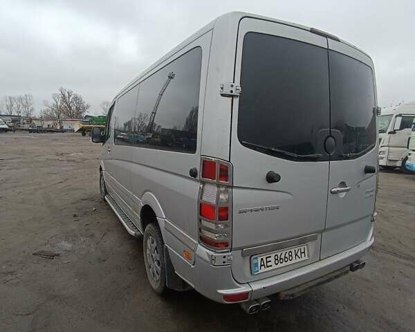 Серый Мерседес Sprinter, объемом двигателя 2.1 л и пробегом 678 тыс. км за 12000 $, фото 27 на Automoto.ua