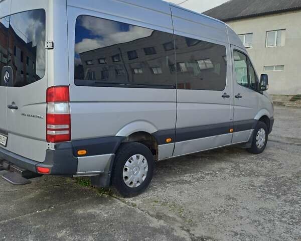 Серый Мерседес Sprinter, объемом двигателя 2.14 л и пробегом 800 тыс. км за 16699 $, фото 8 на Automoto.ua