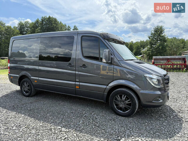 Серый Мерседес Sprinter, объемом двигателя 2.99 л и пробегом 280 тыс. км за 40000 $, фото 5 на Automoto.ua