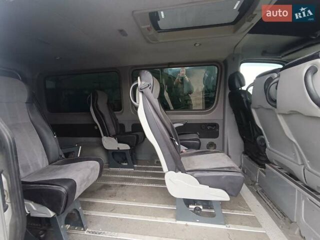 Серый Мерседес Sprinter, объемом двигателя 2.1 л и пробегом 678 тыс. км за 12000 $, фото 19 на Automoto.ua