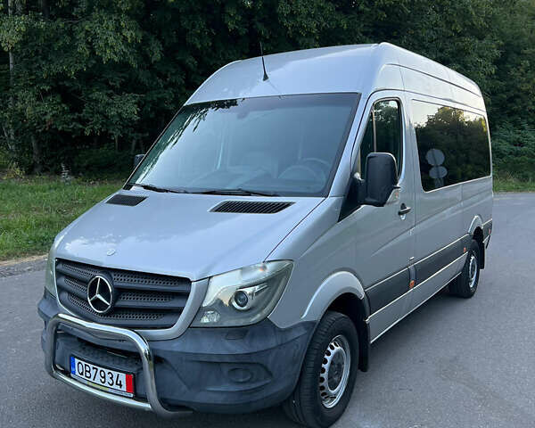 Серый Мерседес Sprinter, объемом двигателя 2.2 л и пробегом 294 тыс. км за 19900 $, фото 1 на Automoto.ua