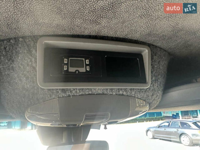 Серый Мерседес Sprinter, объемом двигателя 2.3 л и пробегом 747 тыс. км за 18000 $, фото 28 на Automoto.ua
