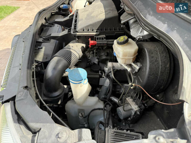 Серый Мерседес Sprinter, объемом двигателя 2.99 л и пробегом 280 тыс. км за 40000 $, фото 16 на Automoto.ua