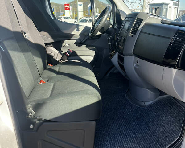 Серый Мерседес Sprinter, объемом двигателя 2.9 л и пробегом 480 тыс. км за 25500 $, фото 12 на Automoto.ua