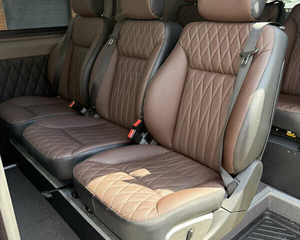 Серый Мерседес Sprinter, объемом двигателя 2.99 л и пробегом 280 тыс. км за 40000 $, фото 23 на Automoto.ua