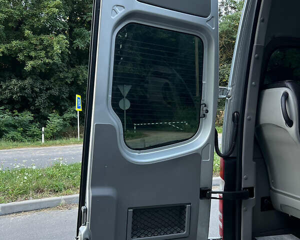 Серый Мерседес Sprinter, объемом двигателя 2.2 л и пробегом 294 тыс. км за 19900 $, фото 26 на Automoto.ua