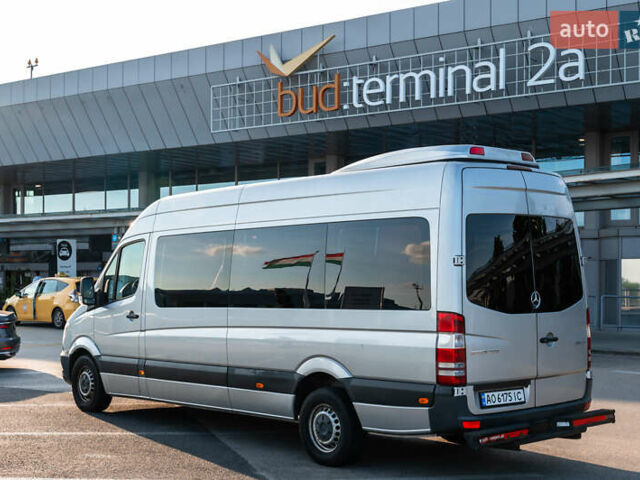 Мерседес Sprinter 2014 у Ужгороді на Automoto.ua Сірий Мерседес Sprinter, об'ємом двигуна 2.14 л та пробігом 645 тис. км за 30000 $, фото 3 на Automoto.ua