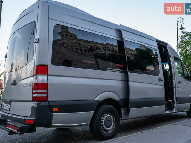 Мерседес Sprinter 2014 у Ужгороді на Automoto.ua Сірий Мерседес Sprinter, об'ємом двигуна 2.14 л та пробігом 645 тис. км за 30000 $, фото 7 на Automoto.ua
