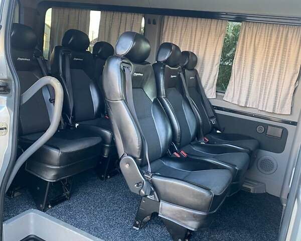 Сірий Мерседес Sprinter, об'ємом двигуна 3.22 л та пробігом 370 тис. км за 18500 $, фото 18 на Automoto.ua