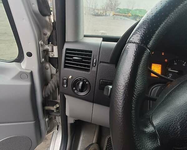 Серый Мерседес Sprinter, объемом двигателя 2.1 л и пробегом 678 тыс. км за 12000 $, фото 33 на Automoto.ua