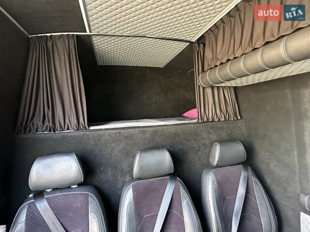 Серый Мерседес Sprinter, объемом двигателя 2.2 л и пробегом 530 тыс. км за 20750 $, фото 20 на Automoto.ua