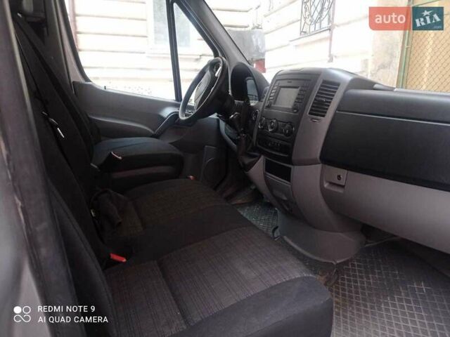 Серый Мерседес Sprinter, объемом двигателя 0 л и пробегом 87 тыс. км за 25000 $, фото 1 на Automoto.ua