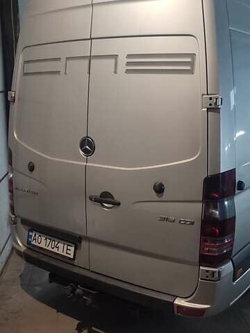 Серый Мерседес Sprinter, объемом двигателя 2.2 л и пробегом 585 тыс. км за 30500 $, фото 11 на Automoto.ua