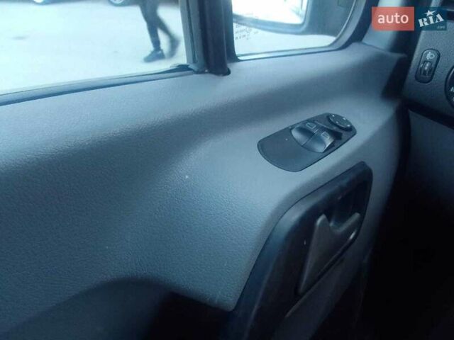Серый Мерседес Sprinter, объемом двигателя 0 л и пробегом 87 тыс. км за 25000 $, фото 5 на Automoto.ua