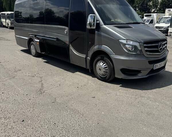 Сірий Мерседес Sprinter, об'ємом двигуна 2.99 л та пробігом 530 тис. км за 68000 $, фото 10 на Automoto.ua