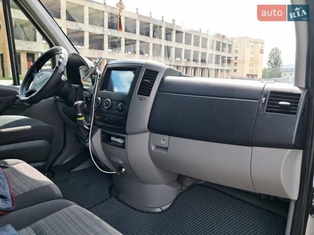 Серый Мерседес Sprinter, объемом двигателя 2.2 л и пробегом 360 тыс. км за 28900 $, фото 14 на Automoto.ua