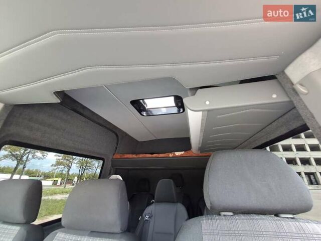 Серый Мерседес Sprinter, объемом двигателя 2.2 л и пробегом 360 тыс. км за 28900 $, фото 6 на Automoto.ua