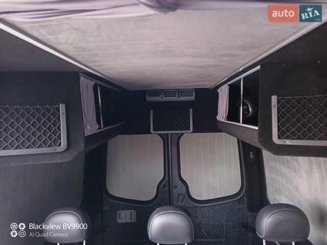 Серый Мерседес Sprinter, объемом двигателя 3 л и пробегом 340 тыс. км за 30000 $, фото 17 на Automoto.ua