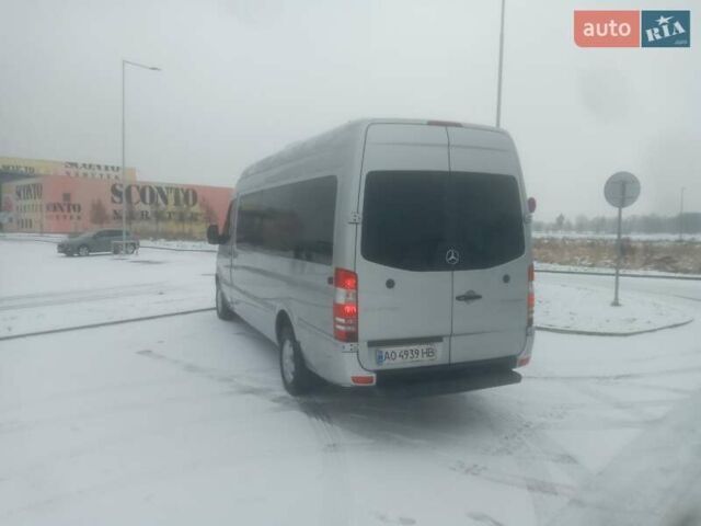 Серый Мерседес Sprinter, объемом двигателя 0 л и пробегом 410 тыс. км за 33500 $, фото 7 на Automoto.ua
