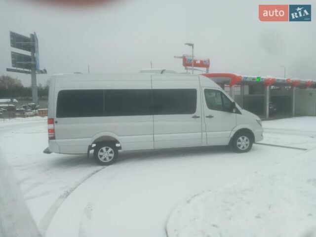 Серый Мерседес Sprinter, объемом двигателя 0 л и пробегом 410 тыс. км за 33500 $, фото 6 на Automoto.ua