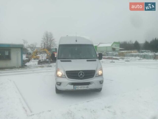 Серый Мерседес Sprinter, объемом двигателя 0 л и пробегом 410 тыс. км за 33500 $, фото 5 на Automoto.ua