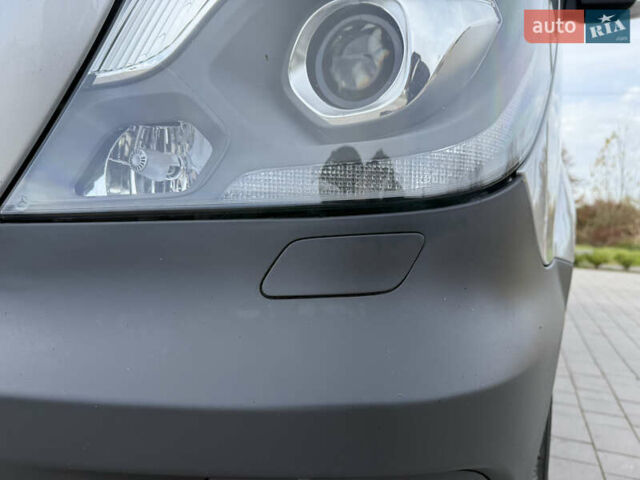 Серый Мерседес Sprinter, объемом двигателя 0 л и пробегом 290 тыс. км за 27500 $, фото 22 на Automoto.ua