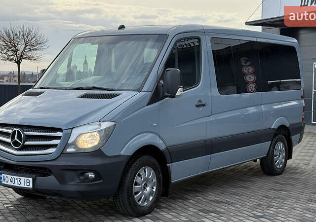 Серый Мерседес Sprinter, объемом двигателя 2.2 л и пробегом 404 тыс. км за 20950 $, фото 10 на Automoto.ua