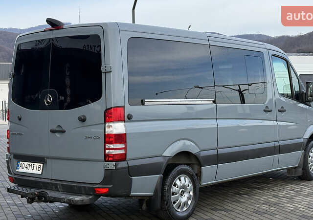 Серый Мерседес Sprinter, объемом двигателя 2.2 л и пробегом 404 тыс. км за 20950 $, фото 14 на Automoto.ua