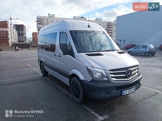 Серый Мерседес Sprinter, объемом двигателя 3 л и пробегом 340 тыс. км за 30000 $, фото 2 на Automoto.ua