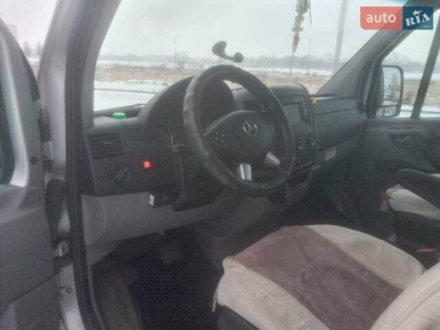 Серый Мерседес Sprinter, объемом двигателя 0 л и пробегом 410 тыс. км за 33500 $, фото 2 на Automoto.ua